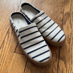 Toms Sunrise Rivera Canvas Slip On Slides - Size 7 - NWOB